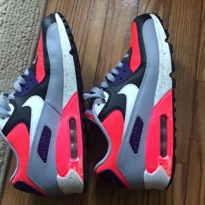 Nike ID air max 90 size 9